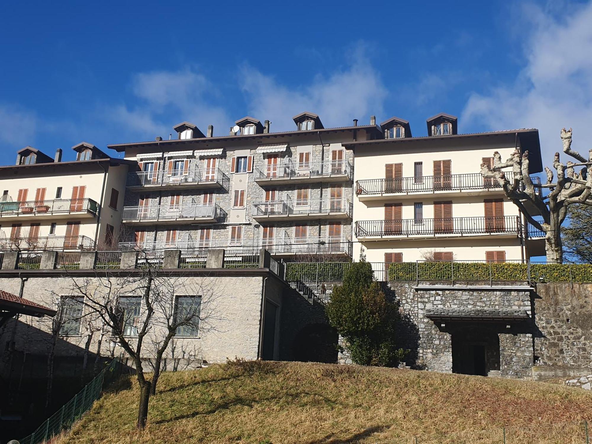 Mansarda Fra Monte E Lago Esino Lario Exteriör bild